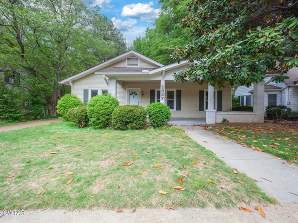 1827 E Maple St, Humboldt, TN 38343