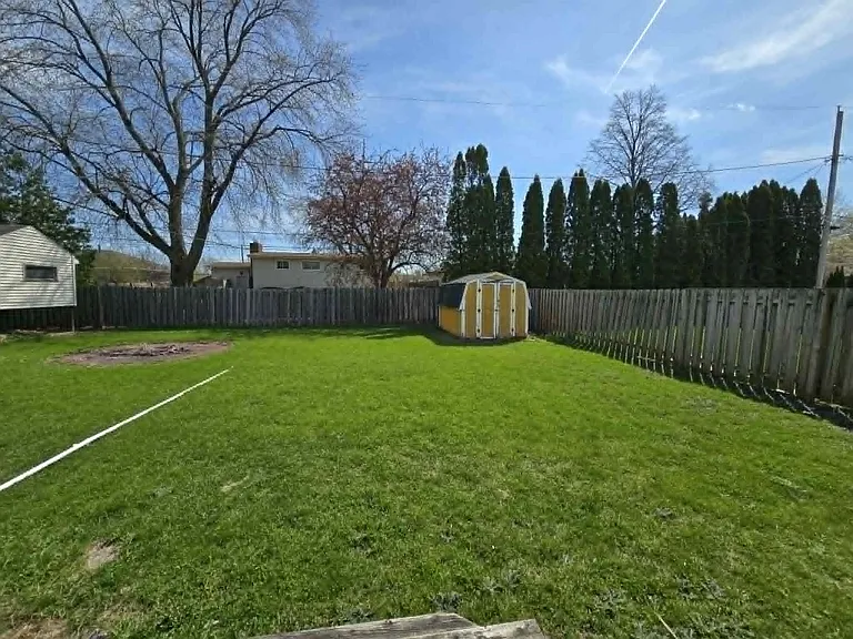 1120 Maple St #1120 — Photo 8