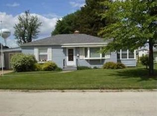 209 E Center St, Cambridge, IL 61238