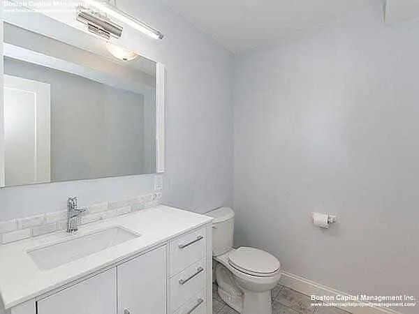 Rockview St — Photo 25