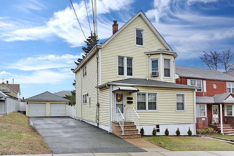 2nd image of 274 Palisade Ave