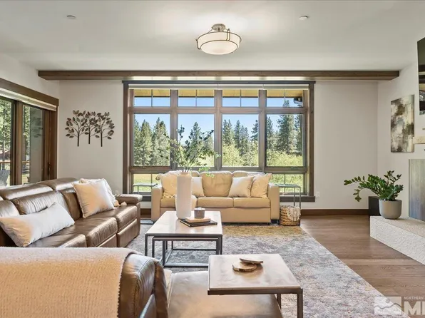 9 Beach Club Dr #117, Stateline, NV 89449