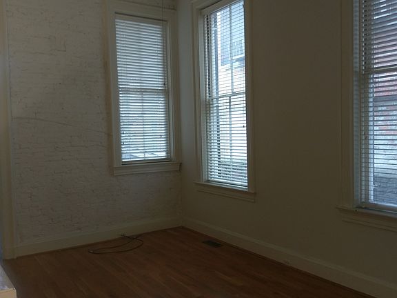 4th image of 122 W 9th St #1