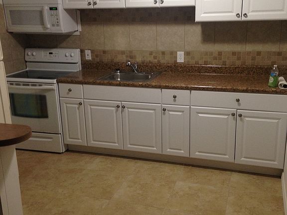 5th image of 520 W Venice Ave APT 1