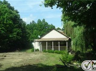 4488 Old Metal Rd, Palmyra, TN 37142