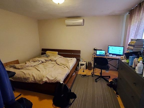 2nd image of 94 Avenue C Floor 3