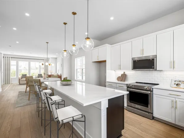 332 Hutcherson Aly, Nashville, TN 37209