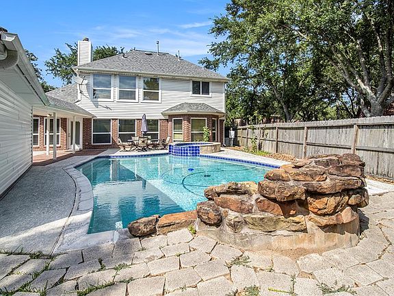 4th image of 13830 Rosebranch Court