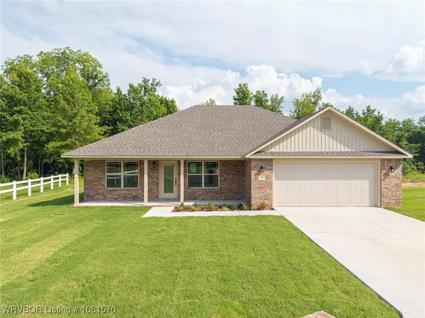 151 Stone Dr, Roland, OK 74954