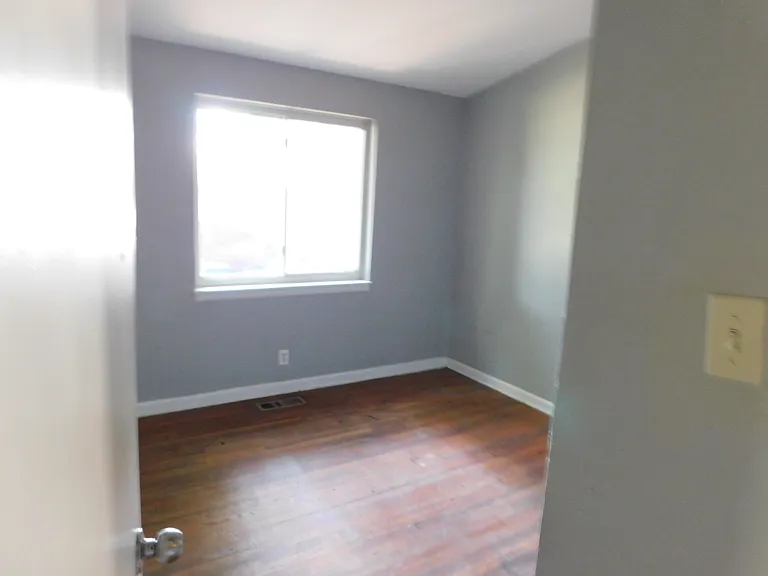 17 Irving Dr — Photo 6