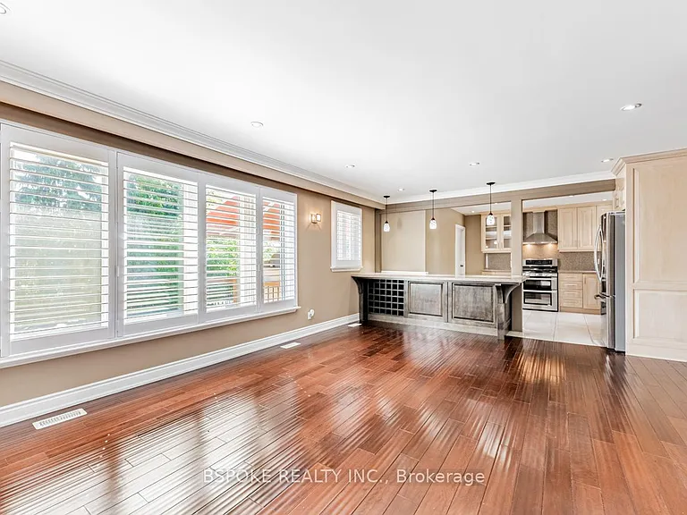 252 Thistle Down Blvd #UPPER — Photo 5