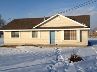 370 W 200 S, Hyrum, UT 84319