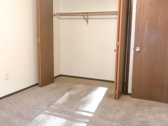 4th image of 3513 Fairfax St #1