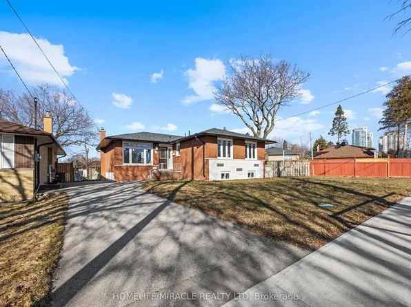 46 Flintwick Dr, Toronto, ON M1P 4G9