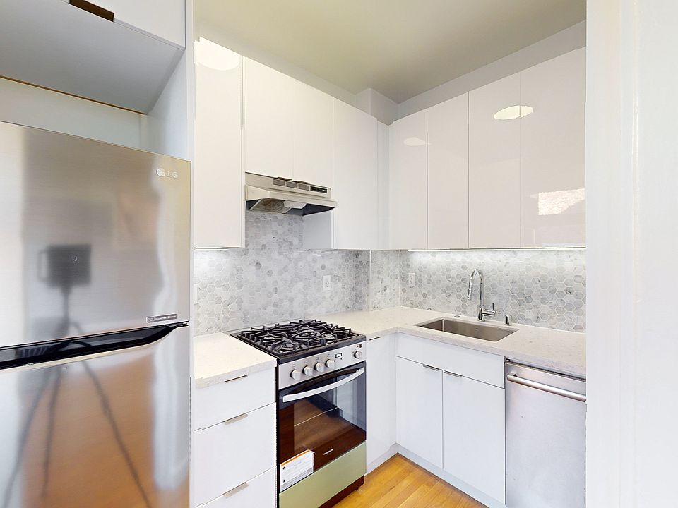 1st image of 1102 Bush St #506