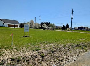 55060 Baker Rd, Chesterfield, MI 48047