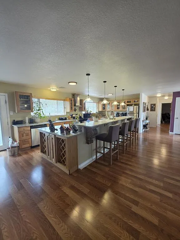 4124 Half Moon Cir — Photo 3