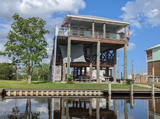 11164 Tahiti St, Bay Saint Louis, MS 39520