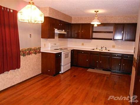 Kitchen/Dining Area