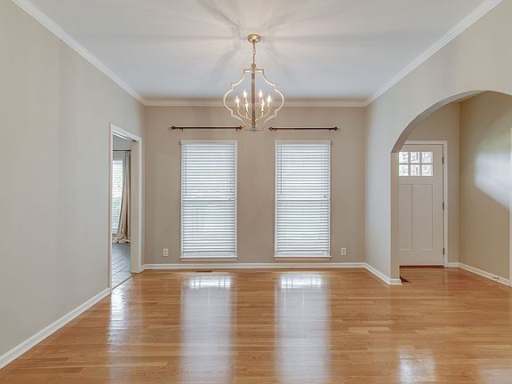 5th image of 2760 Durham Ct
