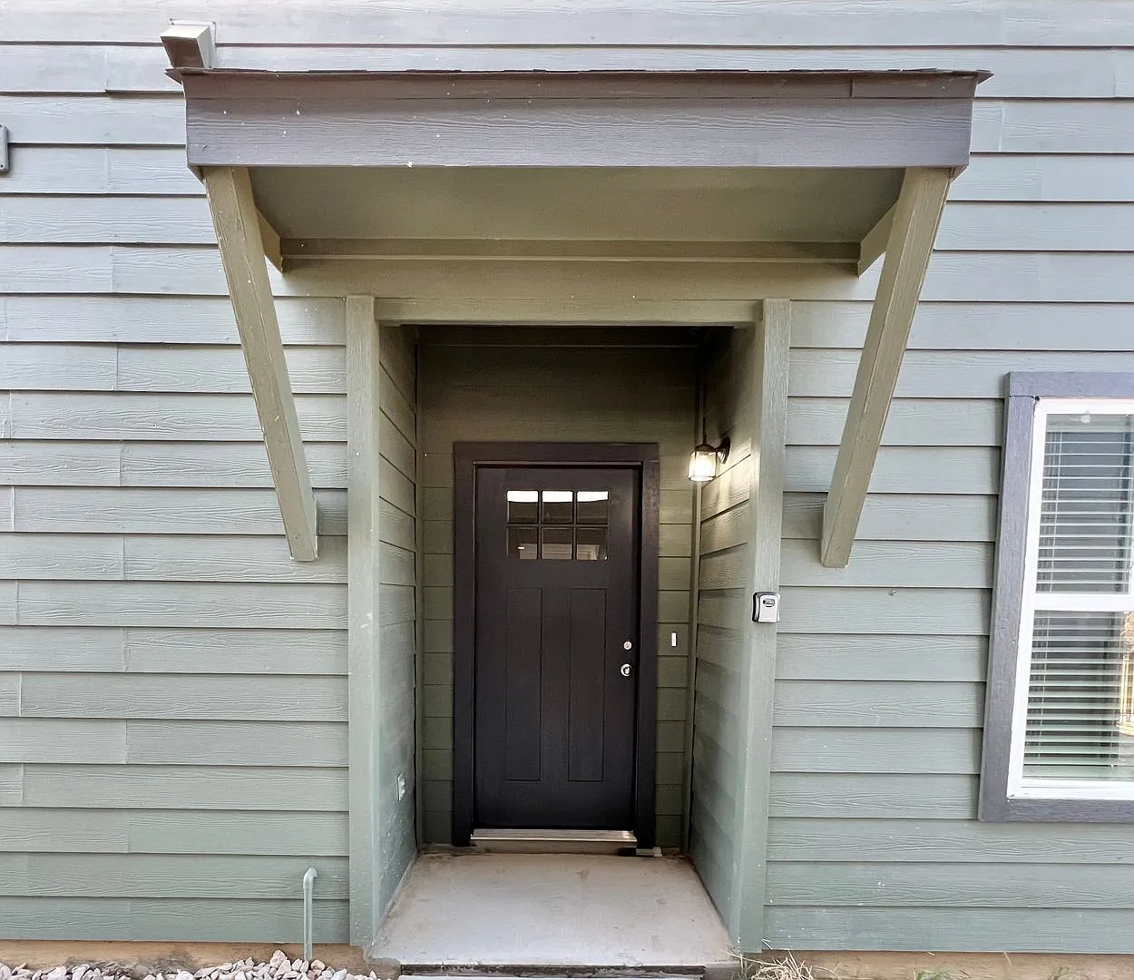 Brand New Duplex in New East Parks Community — Photo 3