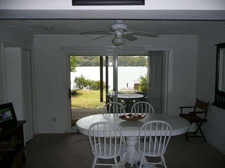 5th image of 5073 Lauderdale Ave #A