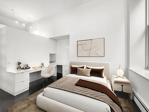 5th image of 95 Greene St APT 2B