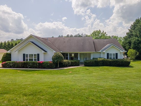 2nd image of 39 W Coventry Dr