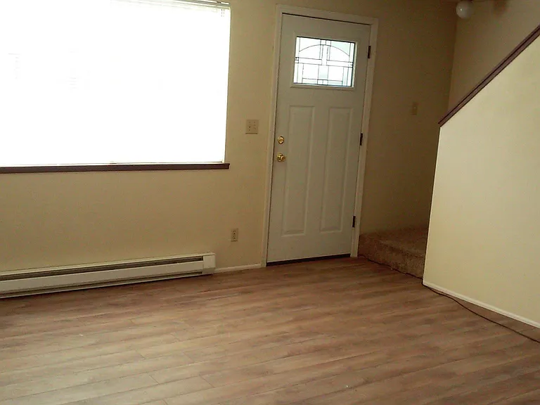 N 5th St — Photo 7