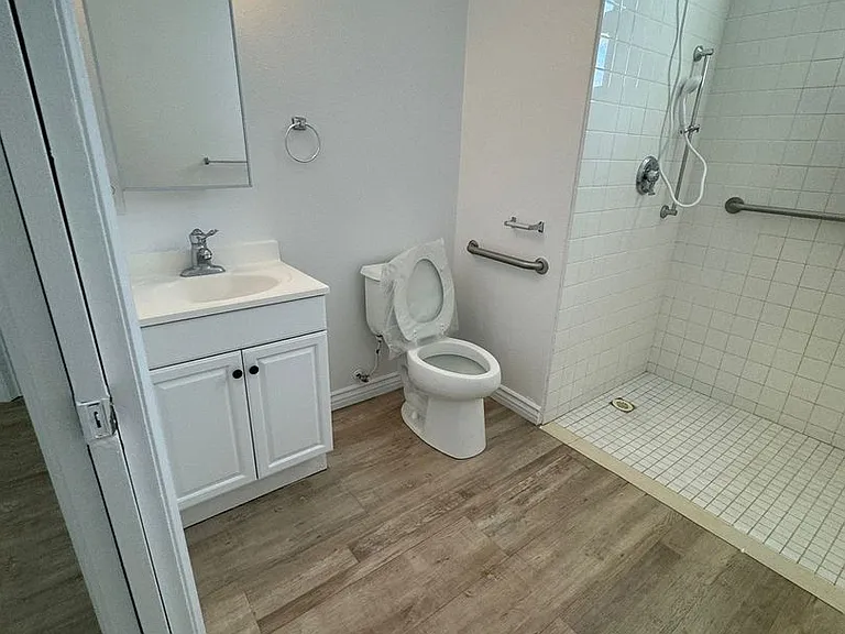 3760 E Calle De Carlos — Photo 10