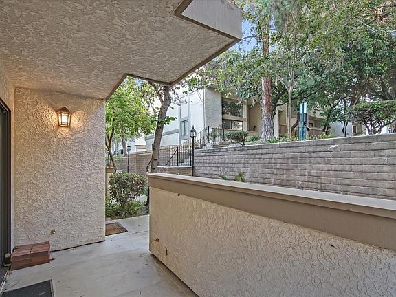 2nd image of 26120 Alizia Canyon Dr Unit G
