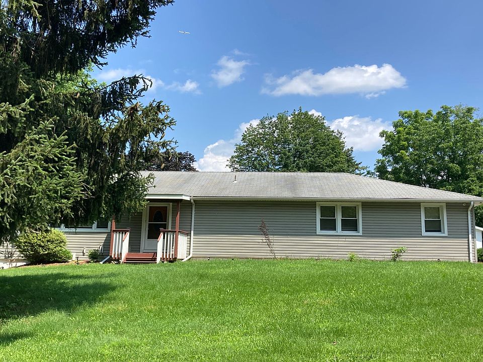 1st image of 7 Clifford Ct
