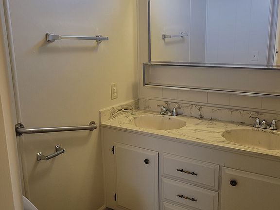 5th image of 2307 Oakdale Rd Spc 54