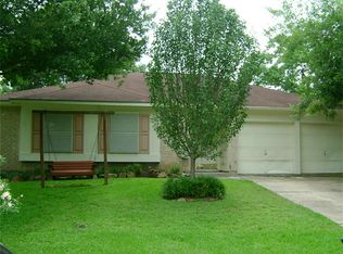 3908 Redstem Ct, Dickinson, TX 77539
