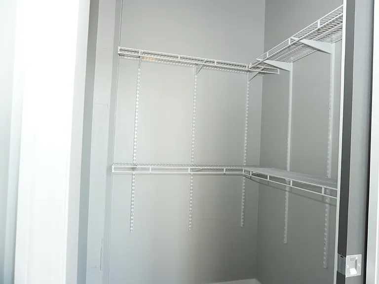 Walk in closet