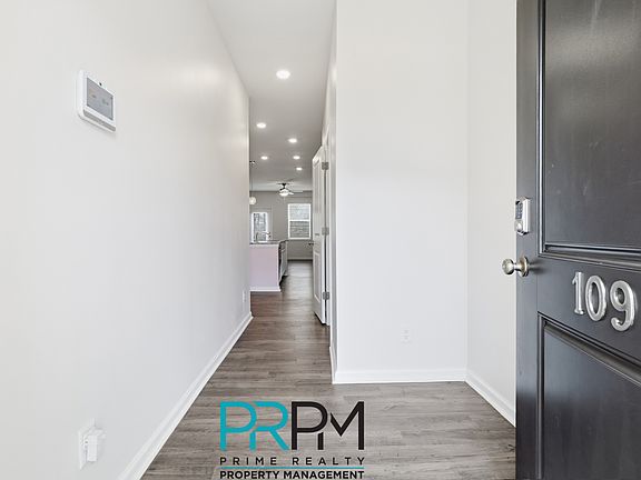 4th image of 109 Norse Creek Dr #1