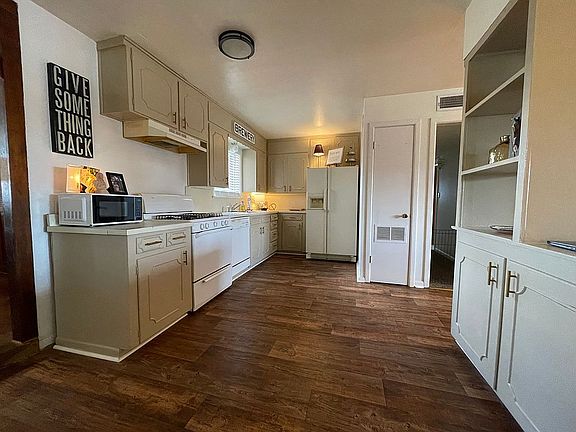 4th image of 3505 40th St