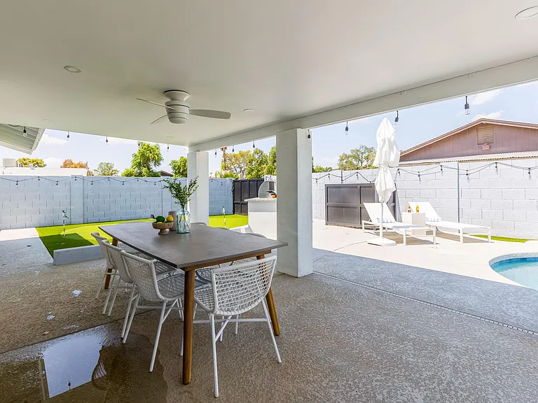 8702 E Clarendon Ave — Photo 14