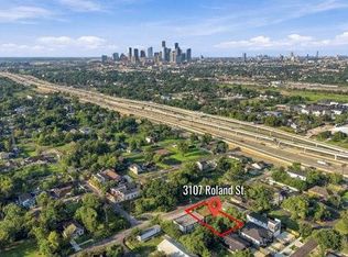 3107 Roland St, Houston, TX 77026