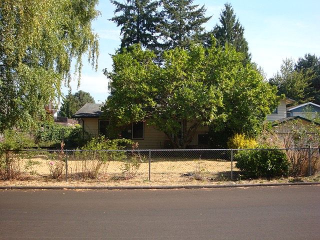 1st image of 9307 NW 27th Ave