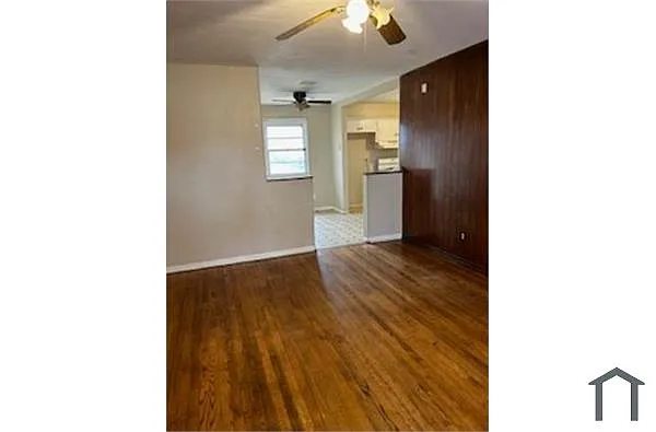 Building Photo - 2932 SW 46th St