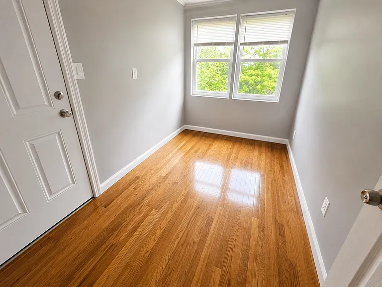 85 Hillside Ave #2B — Photo 8