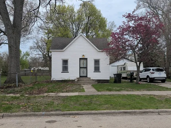 1323 Morgan Ave, Muskegon, MI 49442
