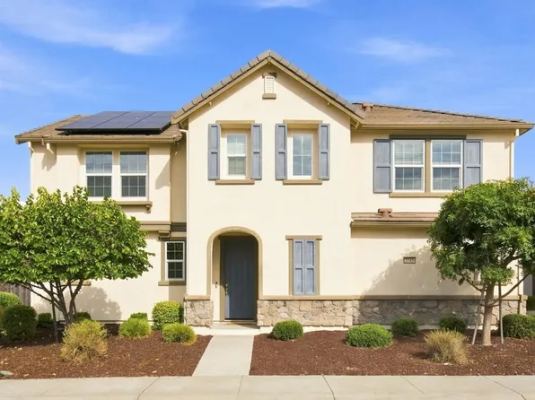 2745 Mabry Dr, Sacramento, CA 95835