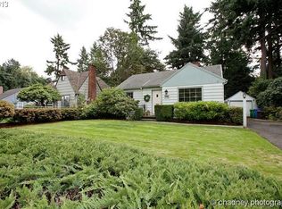 9742 NE Campaign St, Portland, OR