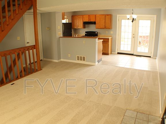 3rd image of 4968 Silver Bow Dr