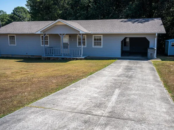 42 County Road 586, Rogersville, AL 35652