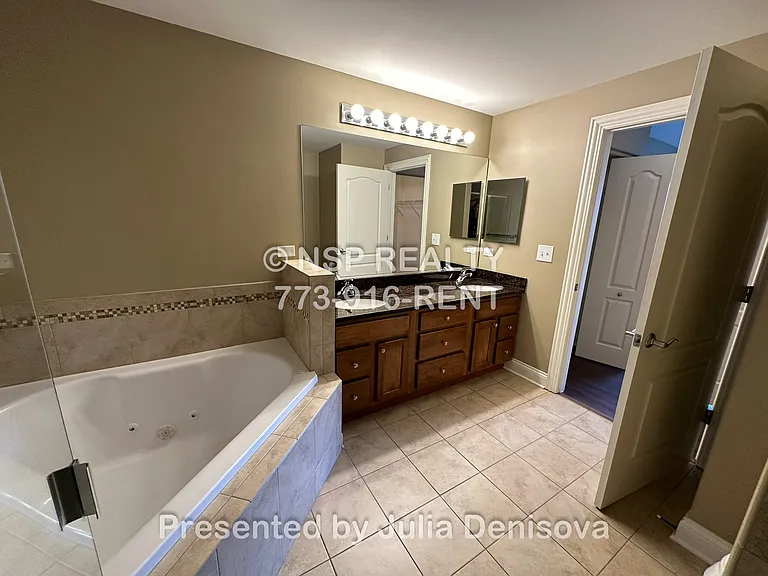2-426 Itasca Pl — Photo 26