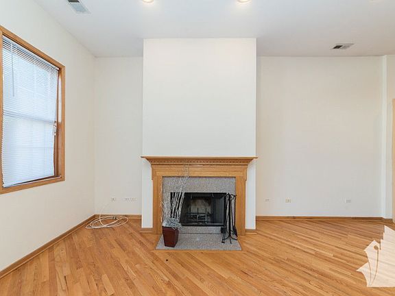 5th image of 2539 N Southport Ave #2533-3N