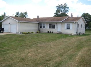 736 S Canal Rd, Lansing, MI 48917